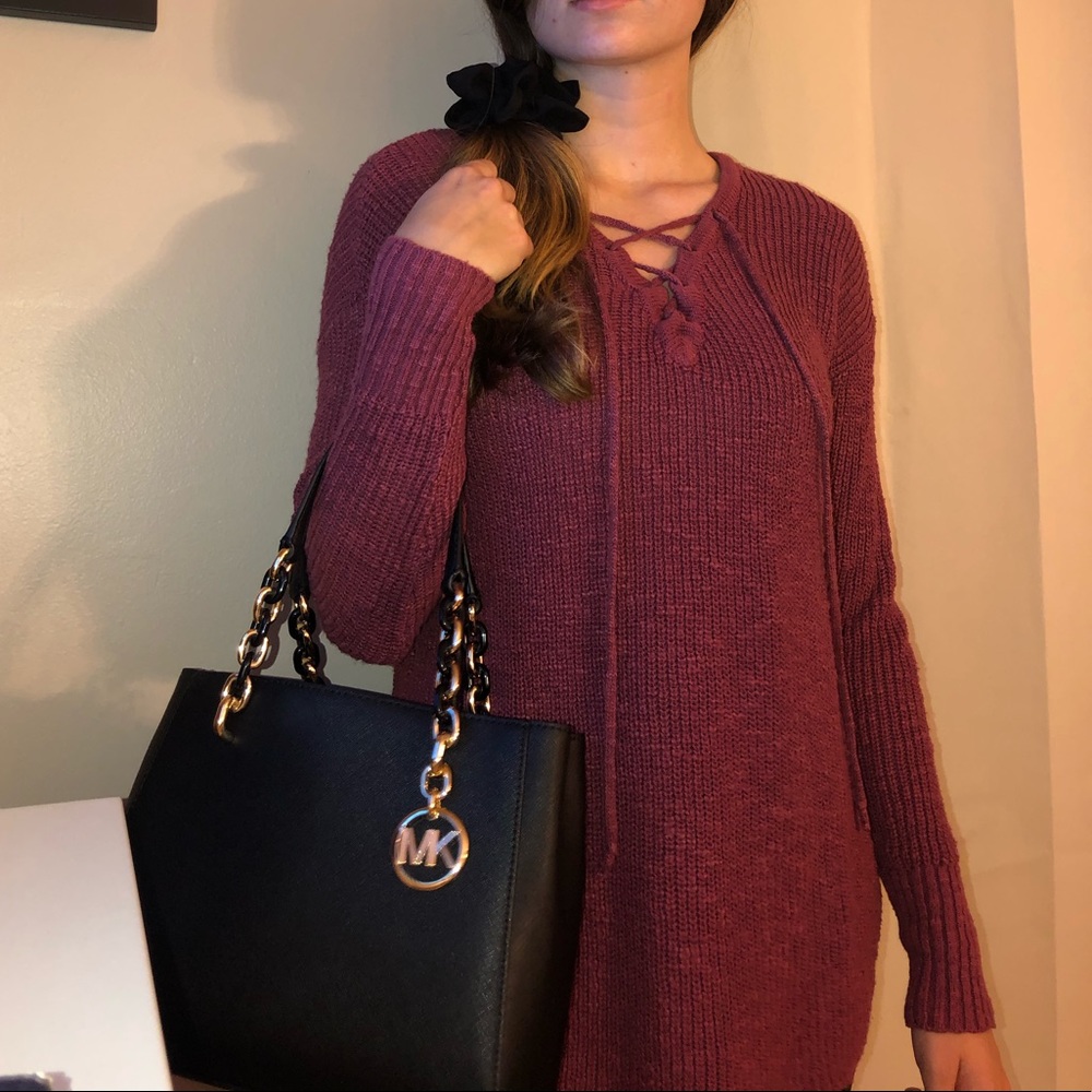 American Eagle Sweater